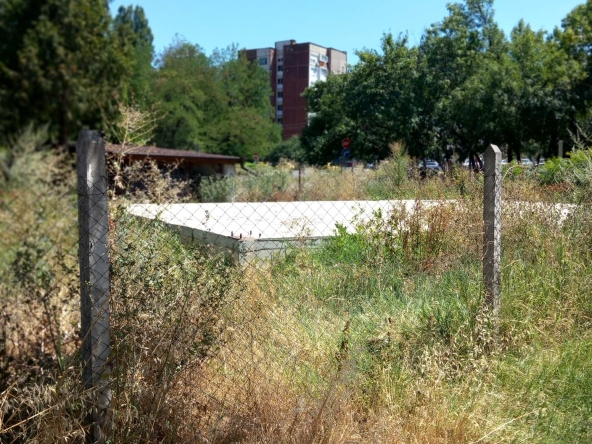 Парцел в Кюстендил, Запад - 900 кв.м за 112 €/кв.м - Снимка #1