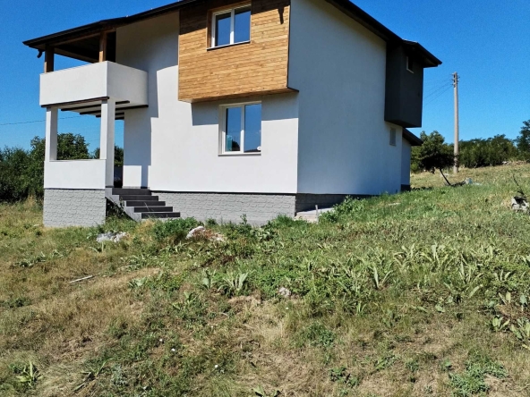 Къща в с. Старо село, Област Перник - 134 кв.м за 1195 €/кв.м - Снимка #1