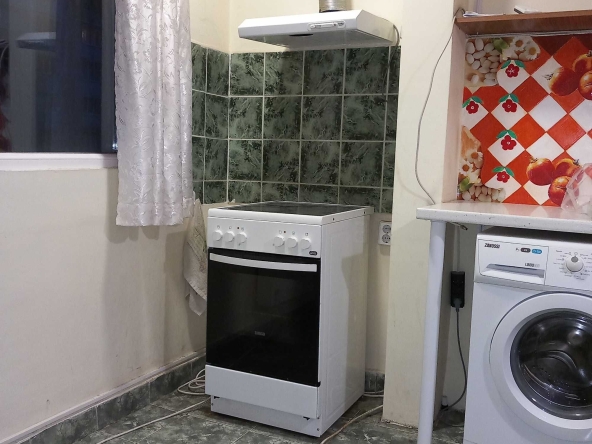 Дава се под наем Едностаен апартамент в Кюстендил, Бузлуджа - 44 кв.м за 200 € - Снимка #1