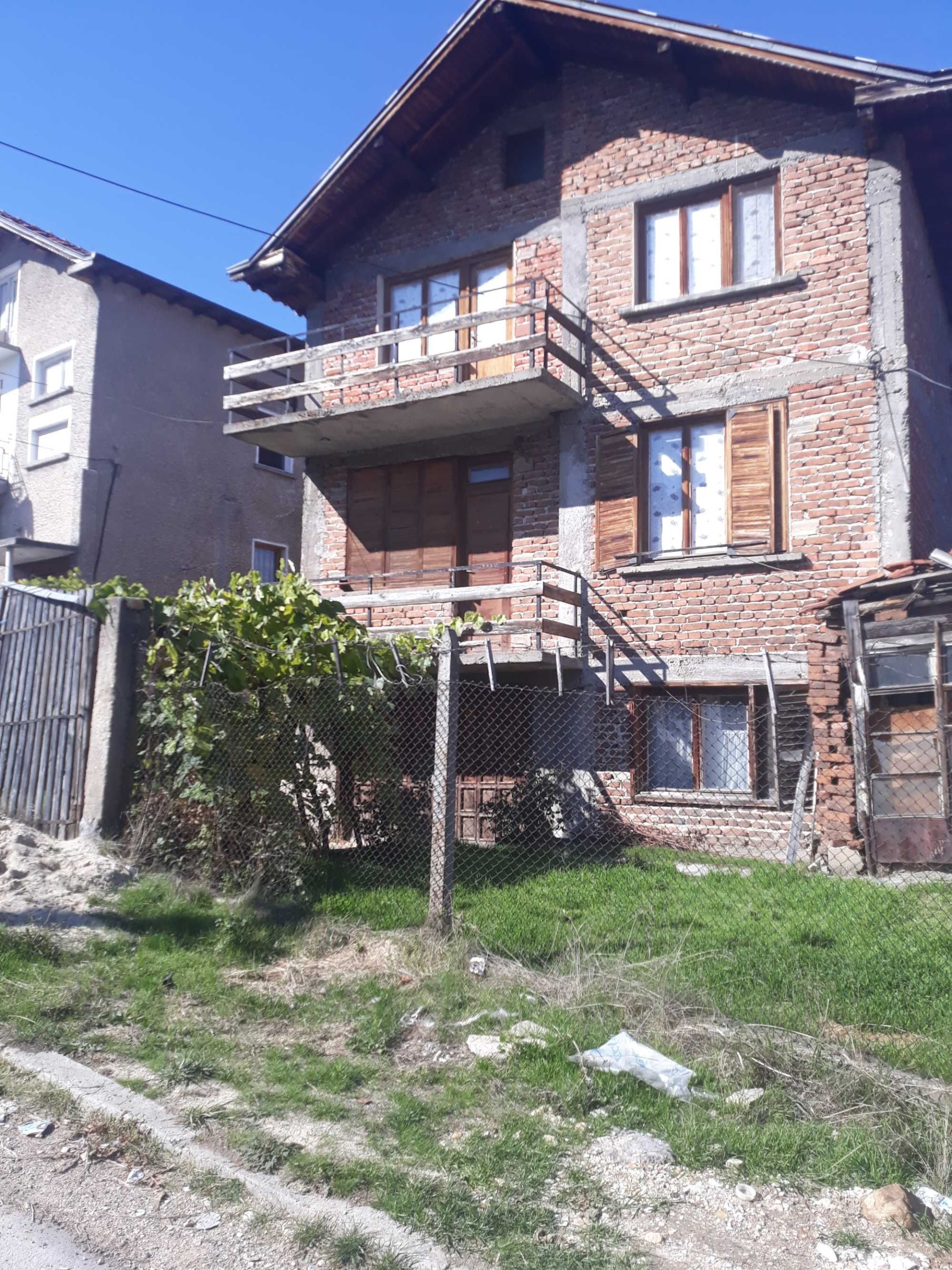 Къща в Пловдив, Христо Смирненски - 180 кв.м за 500 €/кв.м - Снимка #1