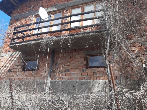 Къща в Земен - 80 кв.м за 306 €/кв.м - Снимка #1