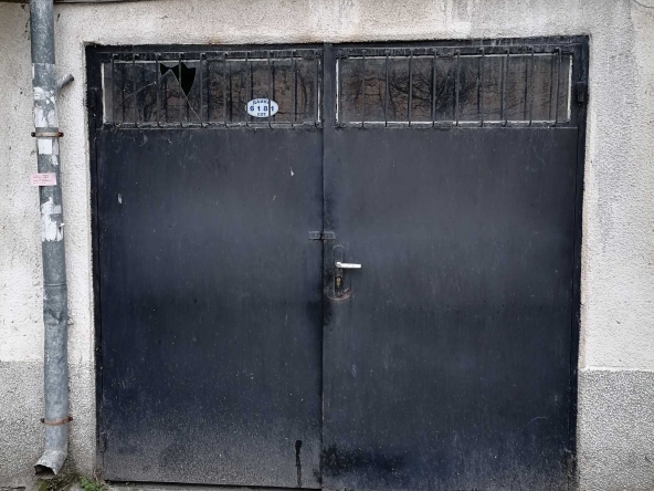 Дава се под наем Гараж / Паркомясто в Пловдив, Индустриална зона - Тракия - 16 кв.м за 76.5 € - Снимка #1