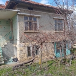 Къща в с. Дряновец, Област Разград - 120 кв.м за 276 €/кв.м - Снимка #1