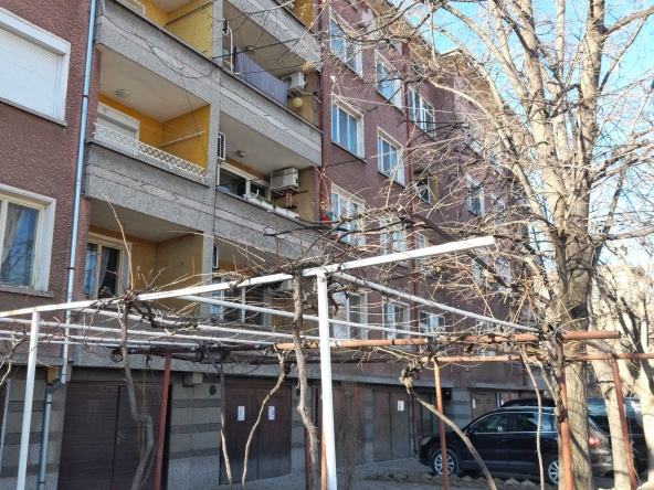 Многостаен апартамент в Първомай - 118 кв.м за 584 €/кв.м - Снимка #1