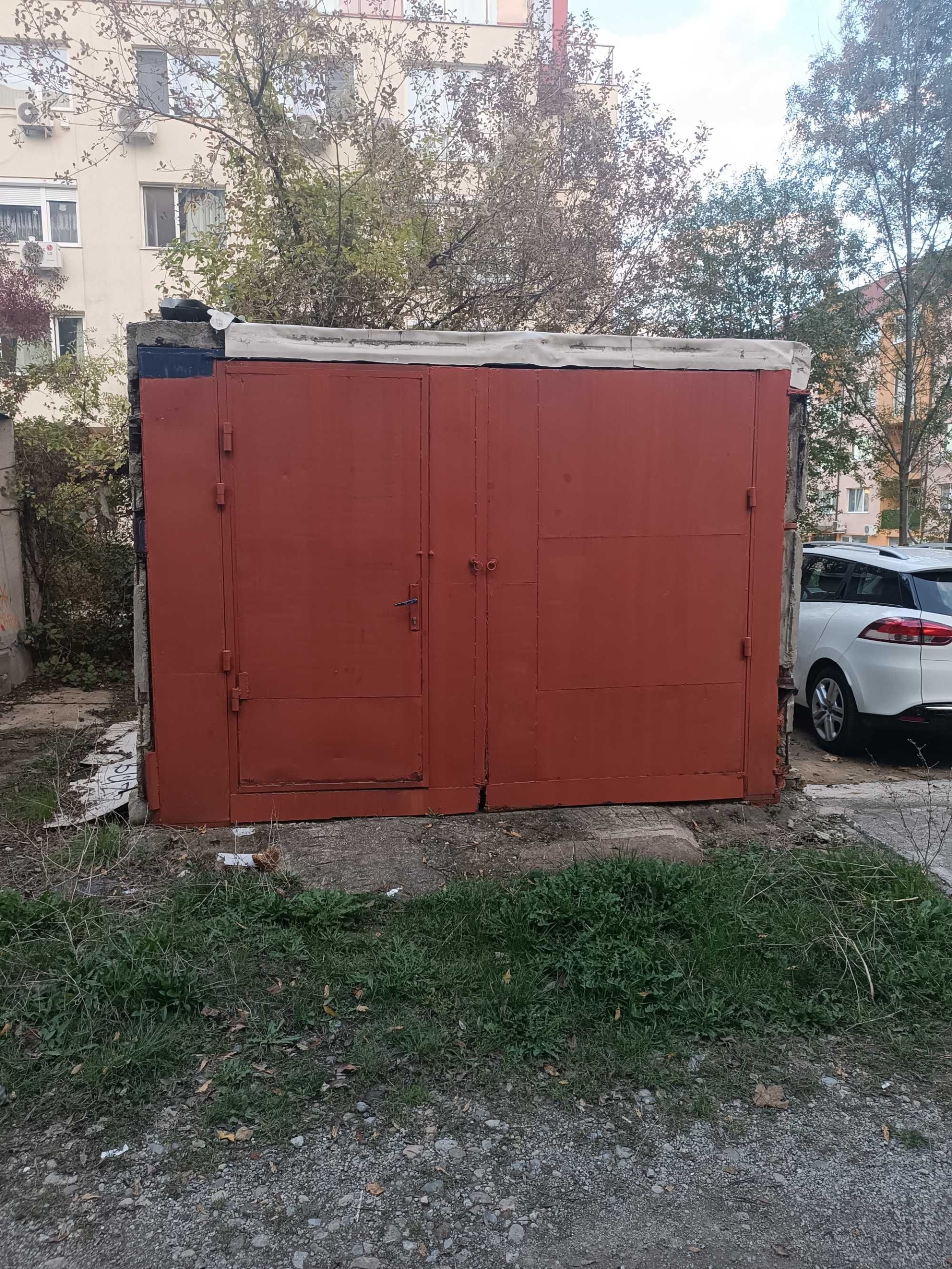 Дава се под наем Гараж / Паркомясто в София, Овча купел - 18 кв.м за 61.2 € - Снимка #1