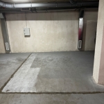 Дава се под наем Гараж / Паркомясто в Варна, Общината - 13 кв.м за 127.5 € - Снимка #1