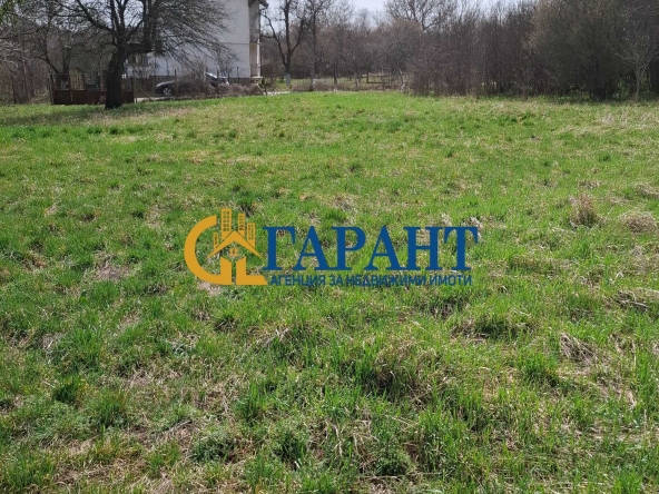 Парцел в Радомир - 980 кв.м за 22 €/кв.м - Снимка #1