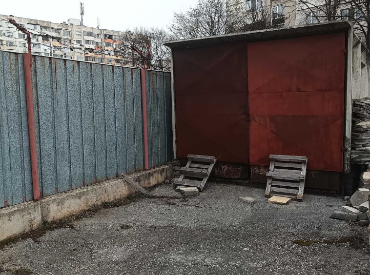 Гараж / Паркомясто в София, Връбница 1 - 18 кв.м за 51 €/кв.м - Снимка #1
