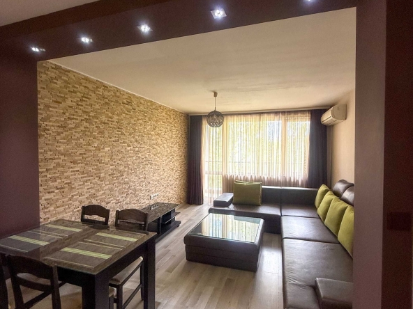 Дава се под наем Двустаен апартамент в София, Студентски град - 88 кв.м за 816 € - Снимка #1