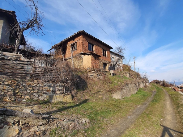 Къща в с. Цапарево, Област Благоевград - 128 кв.м за 165 €/кв.м - Снимка #1