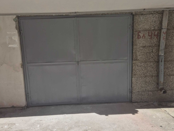 Гараж / Паркомясто в Ямбол, Възраждане - 23 кв.м за 3 €/кв.м - Снимка #1