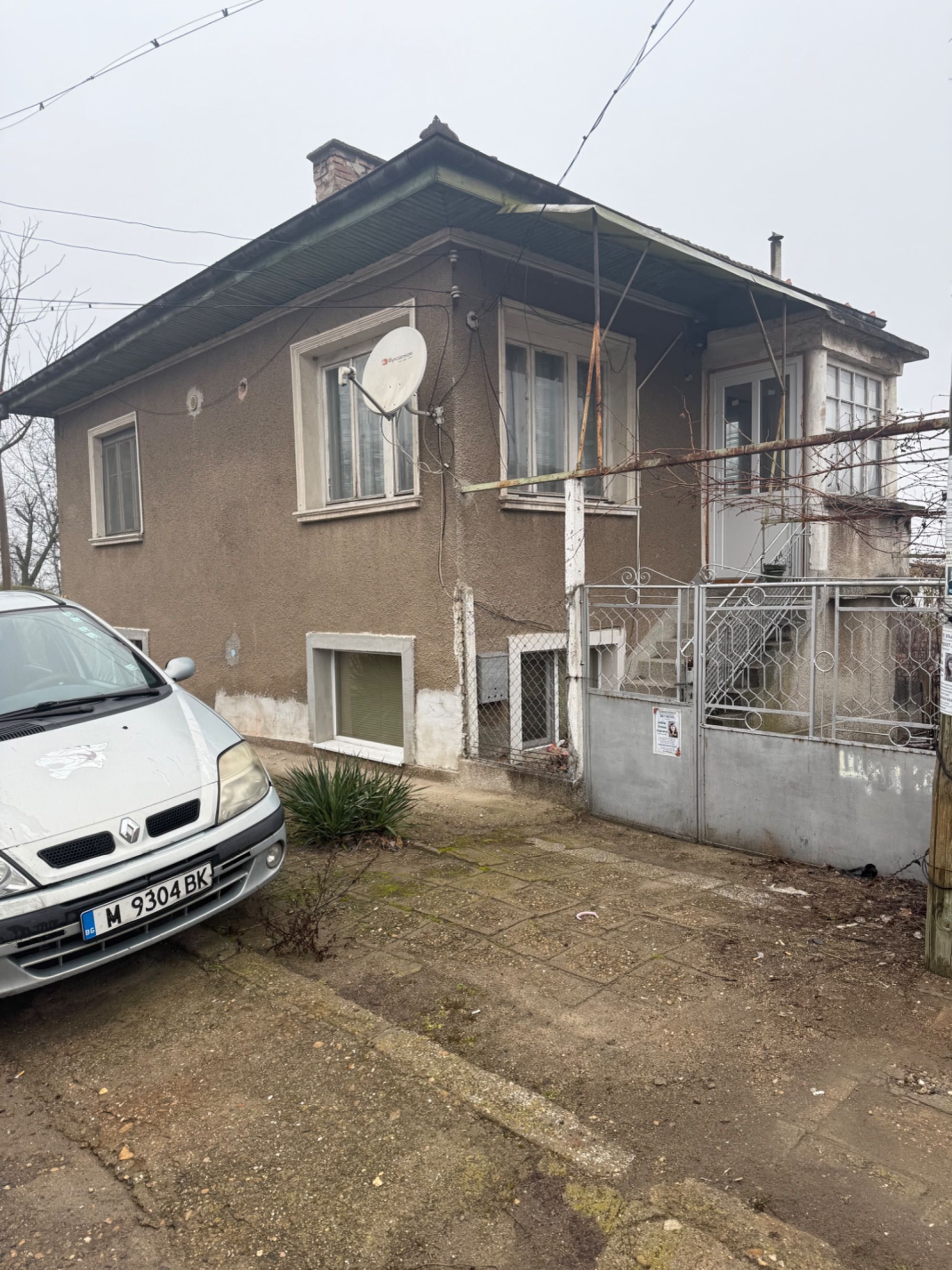 Къща в Лом - 100 кв.м за 408 €/кв.м - Снимка #1