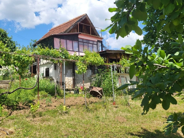 Къща в Русе, Алеи Възраждане - 55 кв.м за 691 €/кв.м - Снимка #1