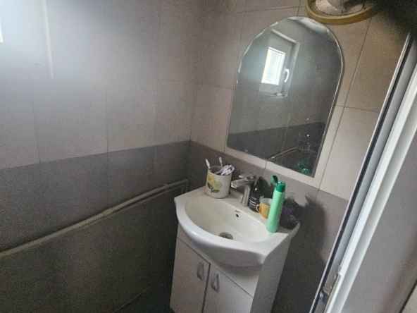 Къща в с. Септемврийци, Област Монтана - 150 кв.м за 204 €/кв.м - Снимка #1