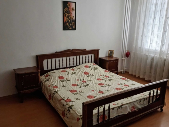 Двустаен апартамент в Пловдив, Изгрев - 64 кв.м за 1172 €/кв.м - Снимка #1