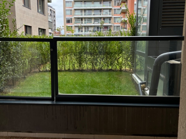 Дава се под наем Двустаен апартамент в София, Бояна - 65 кв.м за 663 € - Снимка #1