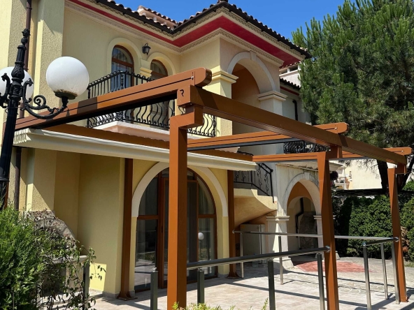 Двустаен апартамент в к.к. Елените - 56 кв.м за 1063 €/кв.м - Снимка #1