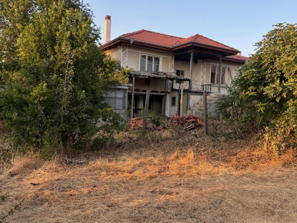 Къща в Нови пазар - 70 кв.м за 350 €/кв.м - Снимка #1