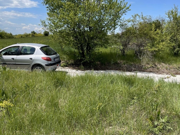 Парцел в с. Вакарел, Област София-област - 700 кв.м за 35 €/кв.м - Снимка #1