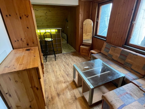 Дава се под наем Едностаен апартамент в Стара Загора, Опълченски - 20 кв.м за 102 € - Снимка #1