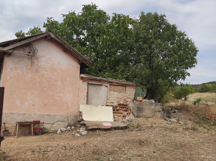 Къща в Стара Загора, Три чучура - север - 100 кв.м за 300 €/кв.м - Снимка #1