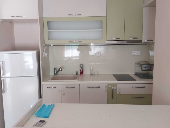 Дава се под наем Двустаен апартамент в София, Център - 50 кв.м за 433.5 € - Снимка #1