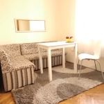 Дава се под наем Двустаен апартамент в Варна, Общината - 60 кв.м за 380 € - Снимка #1