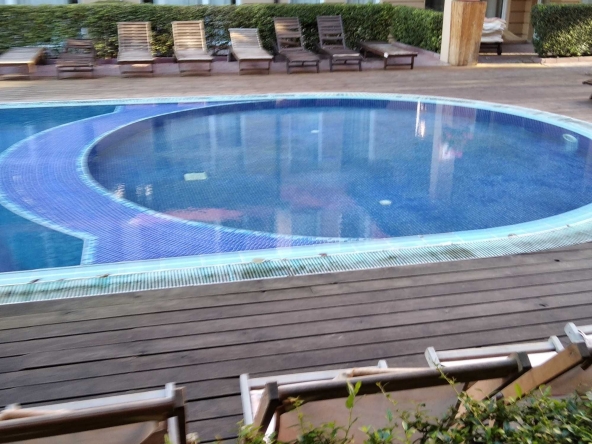 Дава се под наем Едностаен апартамент в Бургас, Меден рудник - зона А - 33 кв.м за 229.5 € - Снимка #1