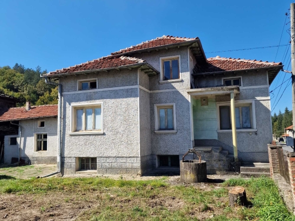 Къща в Априлци - 158 кв.м за 469 €/кв.м - Снимка #1