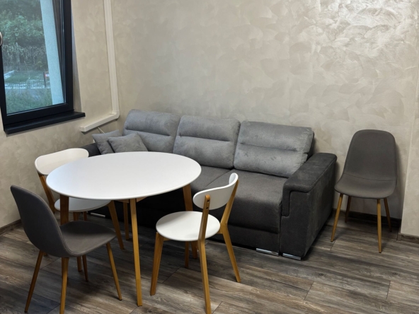 Дава се под наем Двустаен апартамент в к.к. Слънчев ден - 65 кв.м за 500 € - Снимка #1