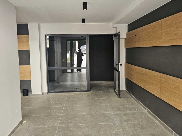 Двустаен апартамент в Варна, Победа - 49 кв.м за 2245 €/кв.м - Снимка #1