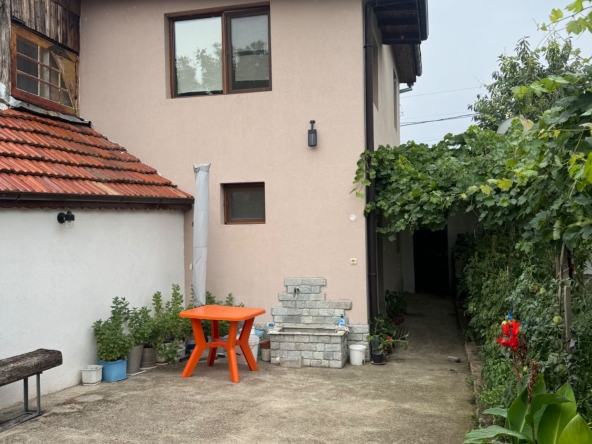 Къща в Дупница - 80 кв.м за 938 €/кв.м - Снимка #1