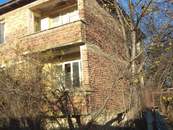 Къща в с. Граматиково, Област Бургас - 1000 кв.м за 23 €/кв.м - Снимка #1