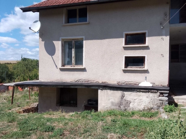 Къща в Драгоман - 71 кв.м за 560 €/кв.м - Снимка #1