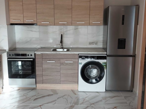 Дава се под наем Двустаен апартамент в София, Надежда 1 - 65 кв.м за 598.23 € - Снимка #1