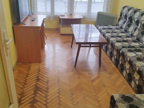 Дава се под наем Двустаен апартамент в Варна, Лятно кино Тракия - 63 кв.м за 348.84 € - Снимка #1