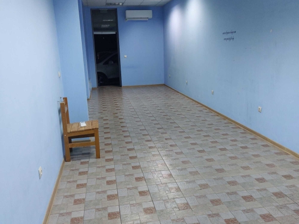 Дава се под наем Офис в Благоевград, Грамада - 31 кв.м за 99.45 € - Снимка #1