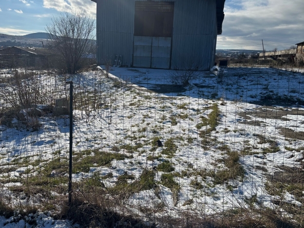 Дава се под наем Склад в Божурище - 300 кв.м за 174557.7 € - Снимка #1