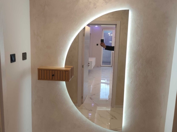 Двустаен апартамент в Плевен, 9-ти квартал - 67 кв.м за 944 €/кв.м - Снимка #1