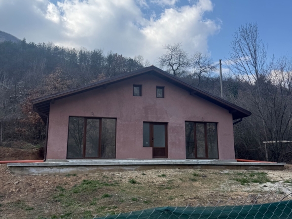 Къща в с. Желен, Област София-област - 65 кв.м за 1240 €/кв.м - Снимка #1
