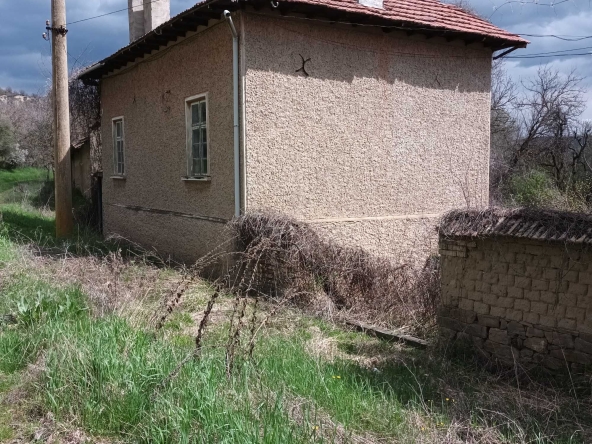 Къща в Тервел - 150 кв.м за 25 €/кв.м - Снимка #1