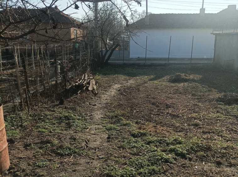 Парцел в Дългопол - 150 кв.м за 102 €/кв.м - Снимка #1