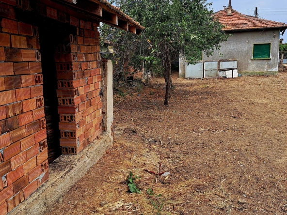 Къща в с. Ясен, Област Плевен - 60 кв.м за 1500 €/кв.м - Снимка #1