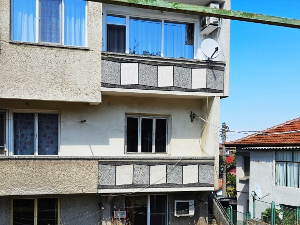 Етаж от къща в Хасково, Македонски - 149 кв.м за 291 €/кв.м - Снимка #1