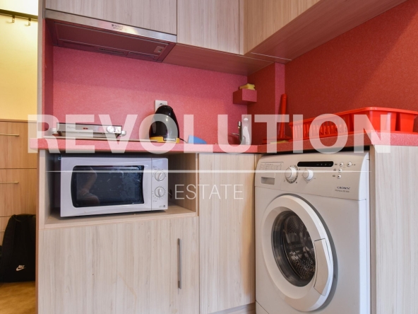 Дава се под наем Едностаен апартамент в София, Център - 20 кв.м за 400 € - Снимка #1