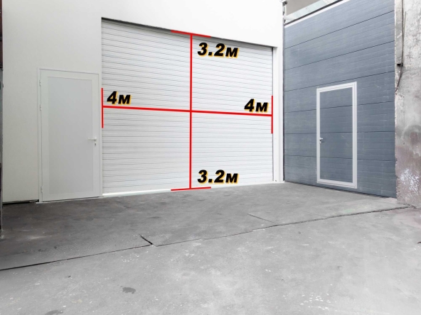 Дава се под наем Склад в Смолян, Промишлена зона - Север - 96 кв.м за 382.5 € - Снимка #1