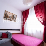 Дава се под наем Едностаен апартамент в София, Яворов - 20 кв.м за 478.38 € - Снимка #1