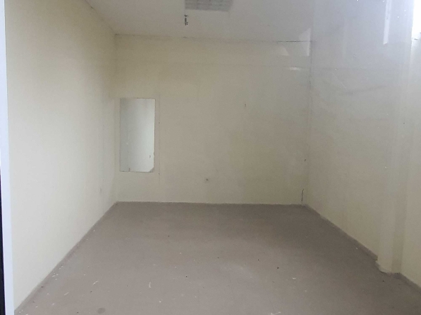 Магазин в Пловдив, Тракия - 21 кв.м за 328 €/кв.м - Снимка #1
