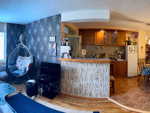 Тристаен апартамент в Разград, Лудогорие - 90 кв.м за 1360 €/кв.м - Снимка #1