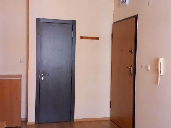 Дава се под наем Офис в Плевен, Сторгозия - 26 кв.м за 269.28 € - Снимка #1